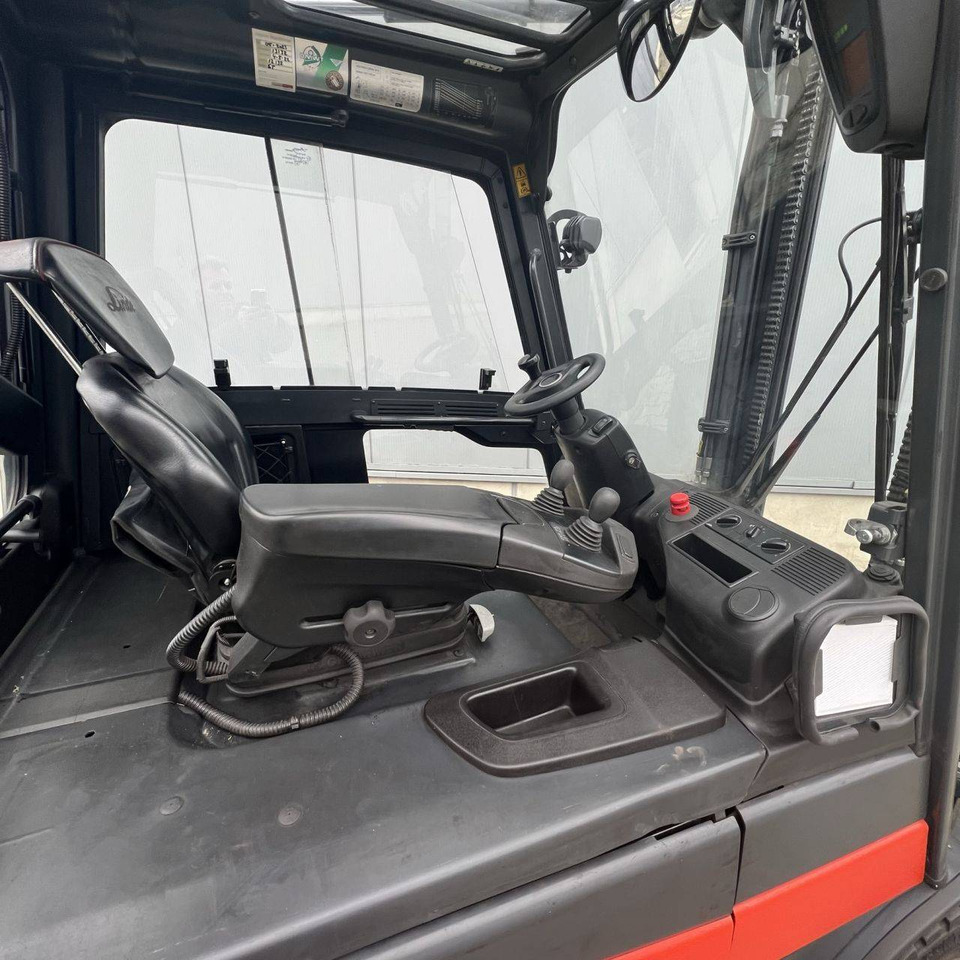 Linde E30/600 HL (387) - El-truck: bilde 4 Linde E30/600 HL (387) - El-truck: bilde 4