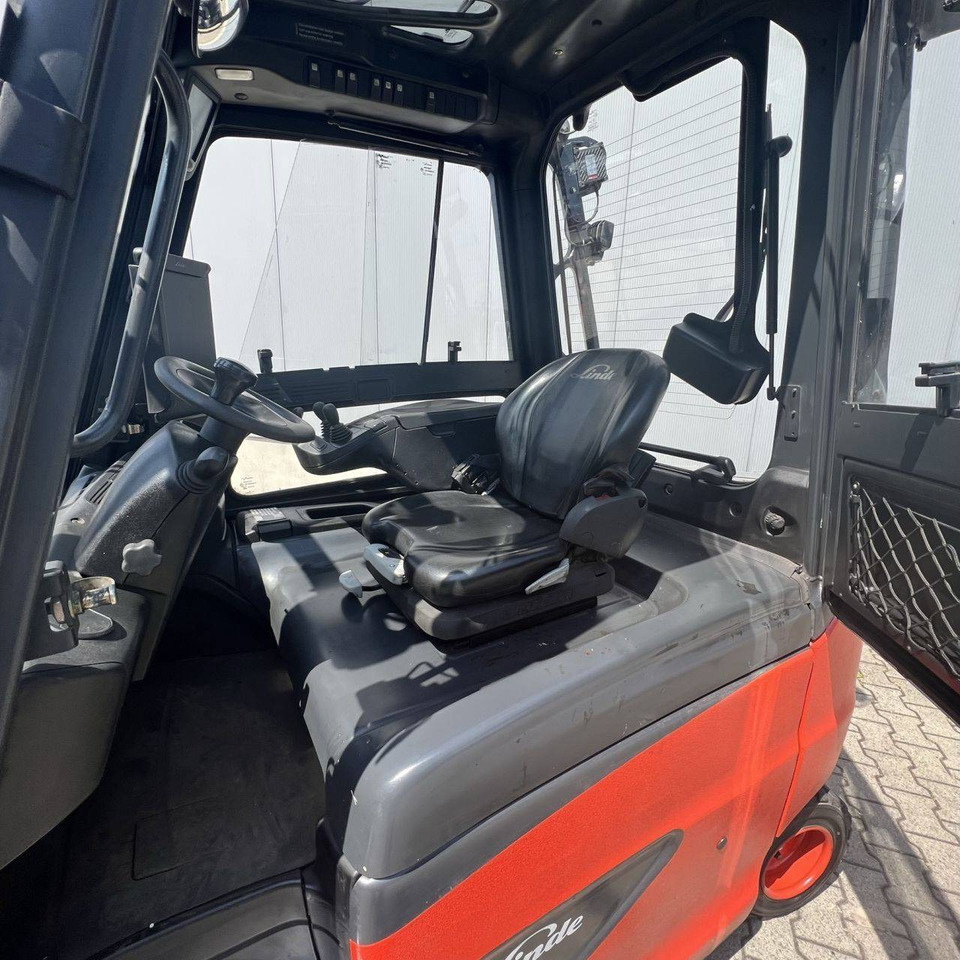 Linde E30/600 HL (387) - El-truck: bilde 4 Linde E30/600 HL (387) - El-truck: bilde 4