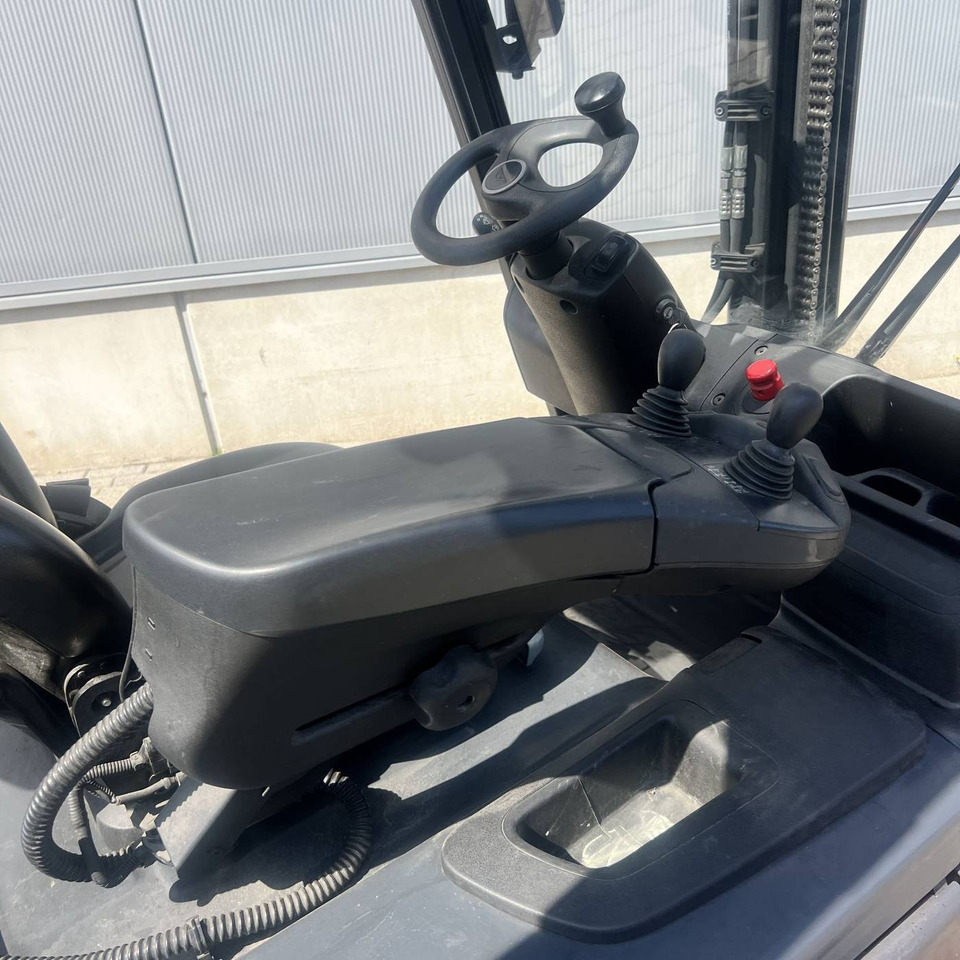 El-truck Linde E35L (387): bilde 7 El-truck Linde E35L (387): bilde 7