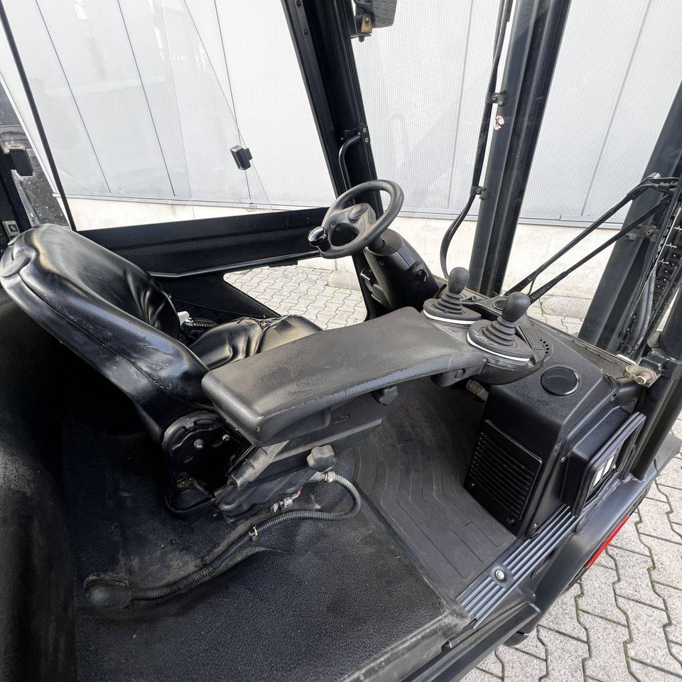 Linde H25D (392) - Dieseltruck: bilde 5 Linde H25D (392) - Dieseltruck: bilde 5