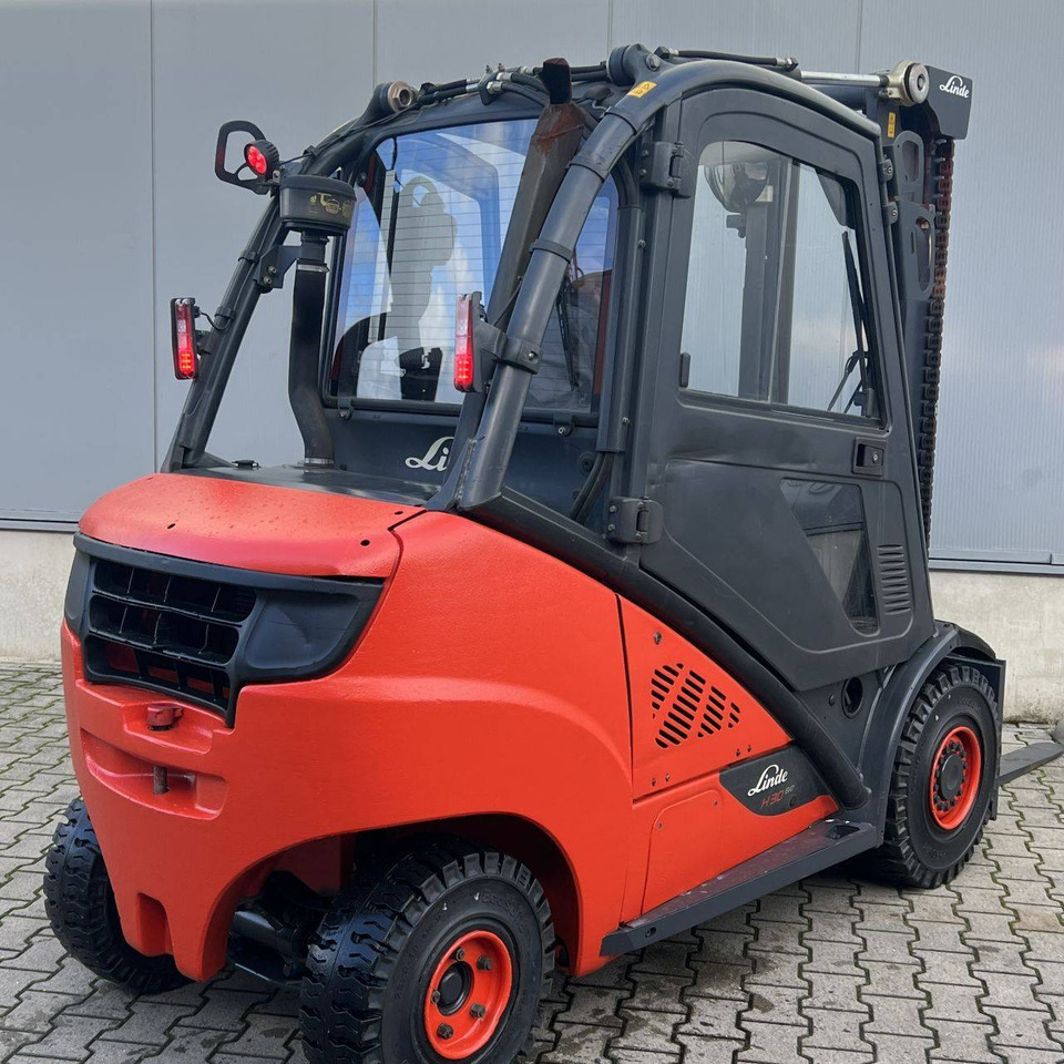 Linde H30D-02 (393) EVO - Dieseltruck: bilde 2 Linde H30D-02 (393) EVO - Dieseltruck: bilde 2