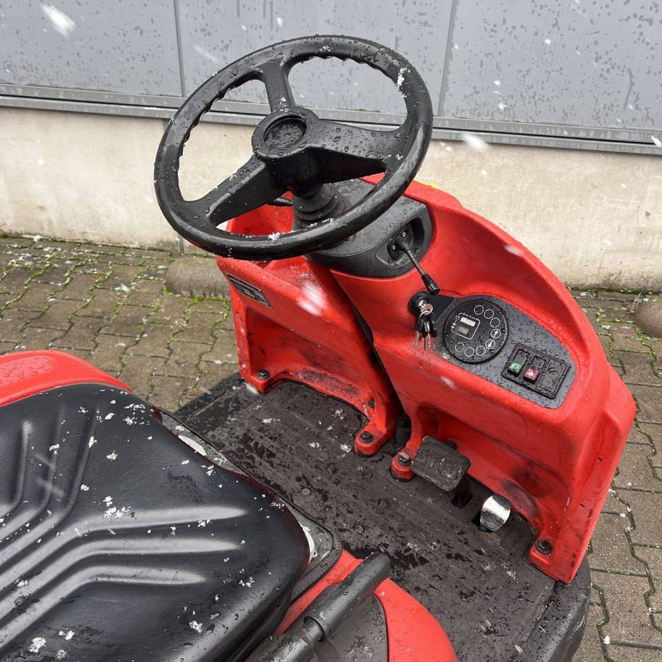 Linde P60Z (126) - Elektrisk trekkvogn: bilde 3 Linde P60Z (126) - Elektrisk trekkvogn: bilde 3