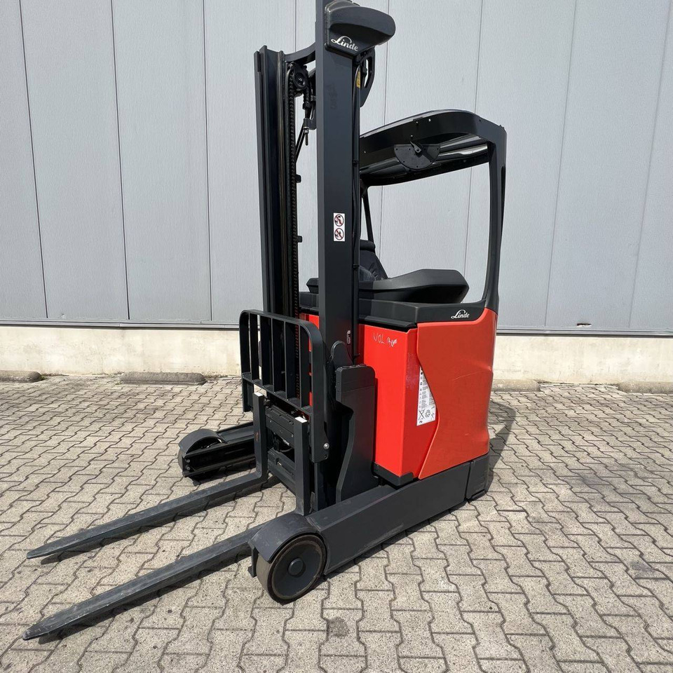 Linde R12B (1120) - Reachtruck: bilde 2 Linde R12B (1120) - Reachtruck: bilde 2