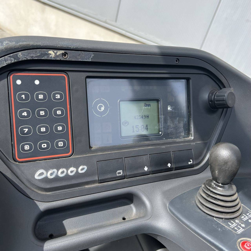 Linde R12B (1120) - Reachtruck: bilde 4 Linde R12B (1120) - Reachtruck: bilde 4