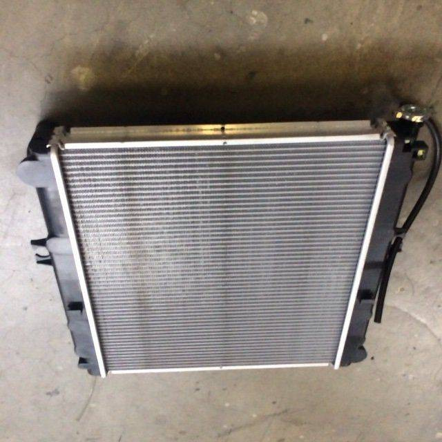 Radiator for Caterpillar - Radiator for Materialhåndteringsutstyr: bilde 3 Radiator for Caterpillar - Radiator for Materialhåndteringsutstyr: bilde 3