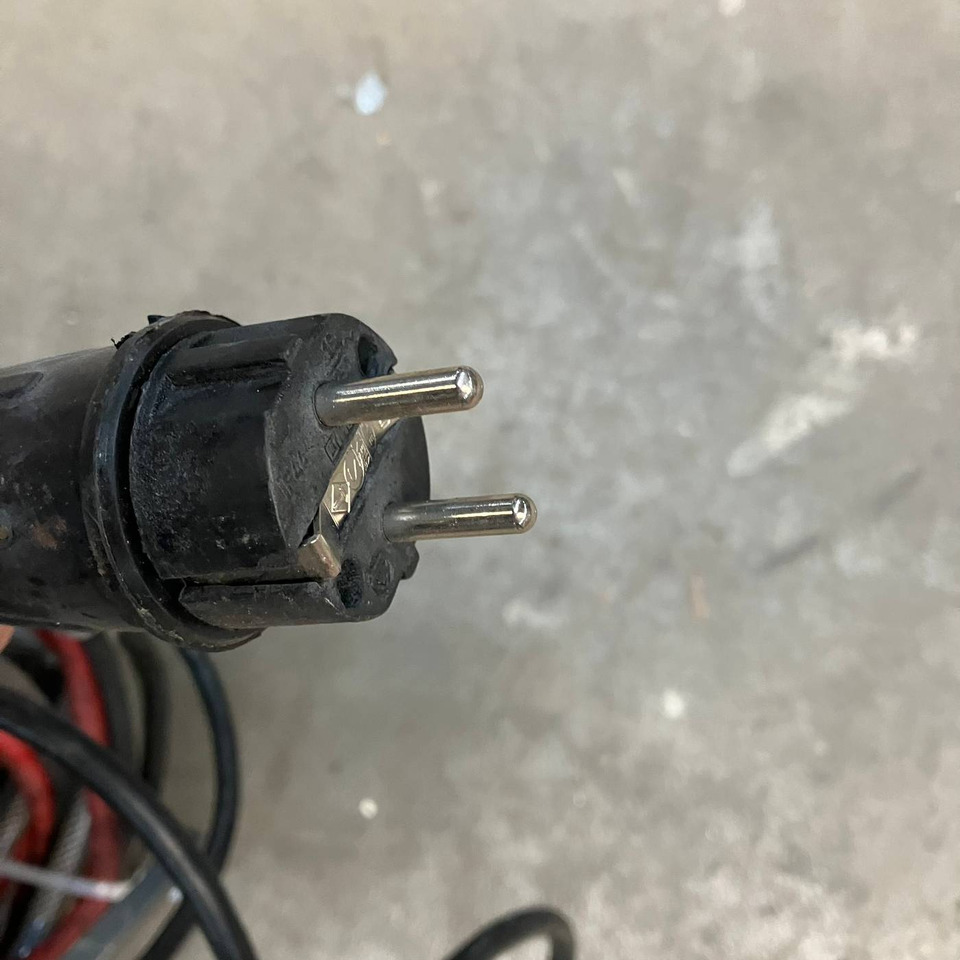 Hawker 24V/72A Lifetech TC1LT - Reservedeler for Materialhåndteringsutstyr: bilde 2 Hawker 24V/72A Lifetech TC1LT - Reservedeler for Materialhåndteringsutstyr: bilde 2