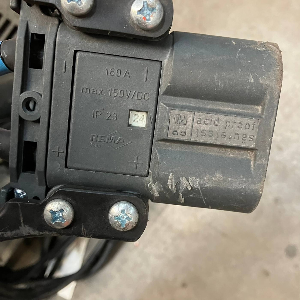 Hawker 24V/90A - Reservedeler for Materialhåndteringsutstyr: bilde 3 Hawker 24V/90A - Reservedeler for Materialhåndteringsutstyr: bilde 3