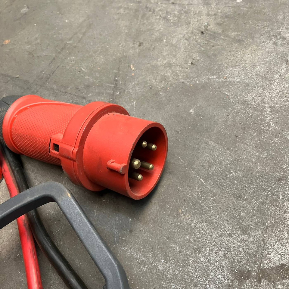 Hawker 48V/45A - Reservedeler for Materialhåndteringsutstyr: bilde 3 Hawker 48V/45A - Reservedeler for Materialhåndteringsutstyr: bilde 3