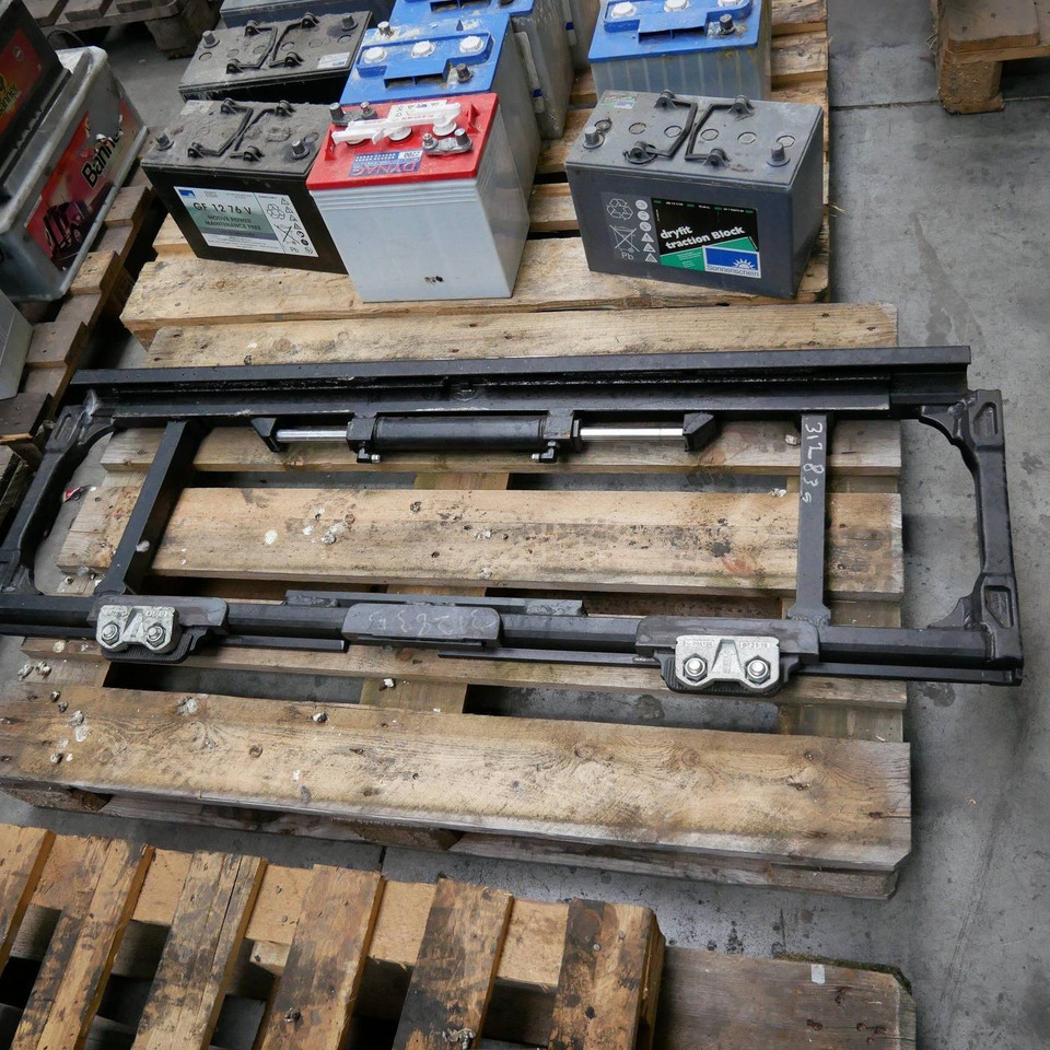 Cascade Sideshift 1400 mm - Utstyr: bilde 1 Cascade Sideshift 1400 mm - Utstyr: bilde 1