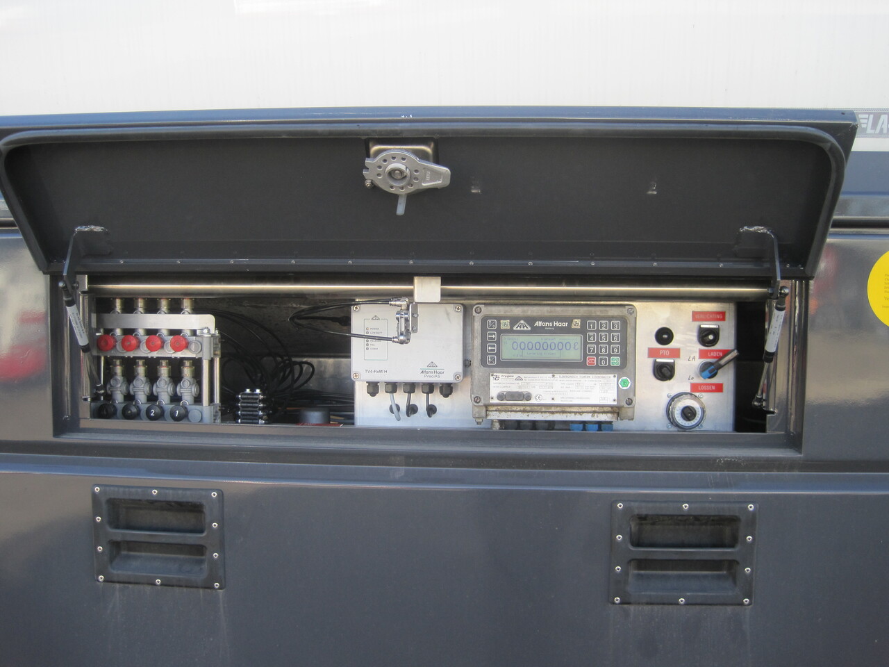 SCANIA G370 - Tankbil: bilde 2 SCANIA G370 - Tankbil: bilde 2