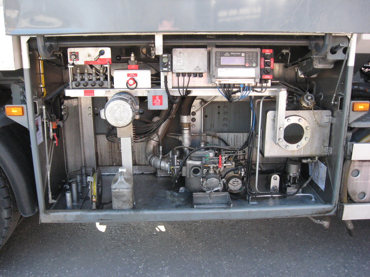 Scania P320 - Tankbil: bilde 2 Scania P320 - Tankbil: bilde 2