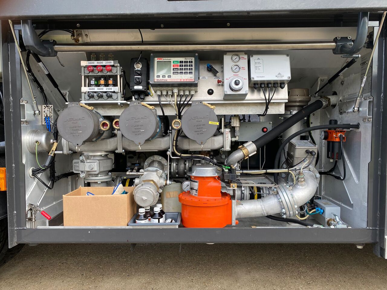 Tankbil VOLVO FL: bilde 11 Tankbil VOLVO FL: bilde 11