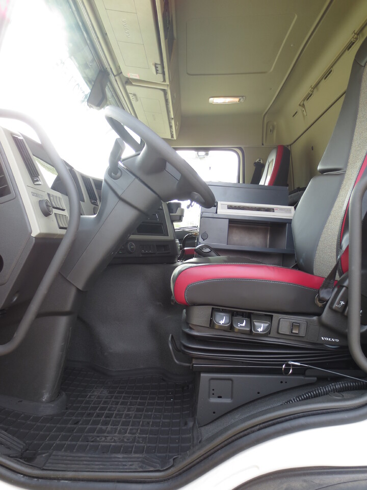 VOLVO FM - Tankbil: bilde 5 VOLVO FM - Tankbil: bilde 5