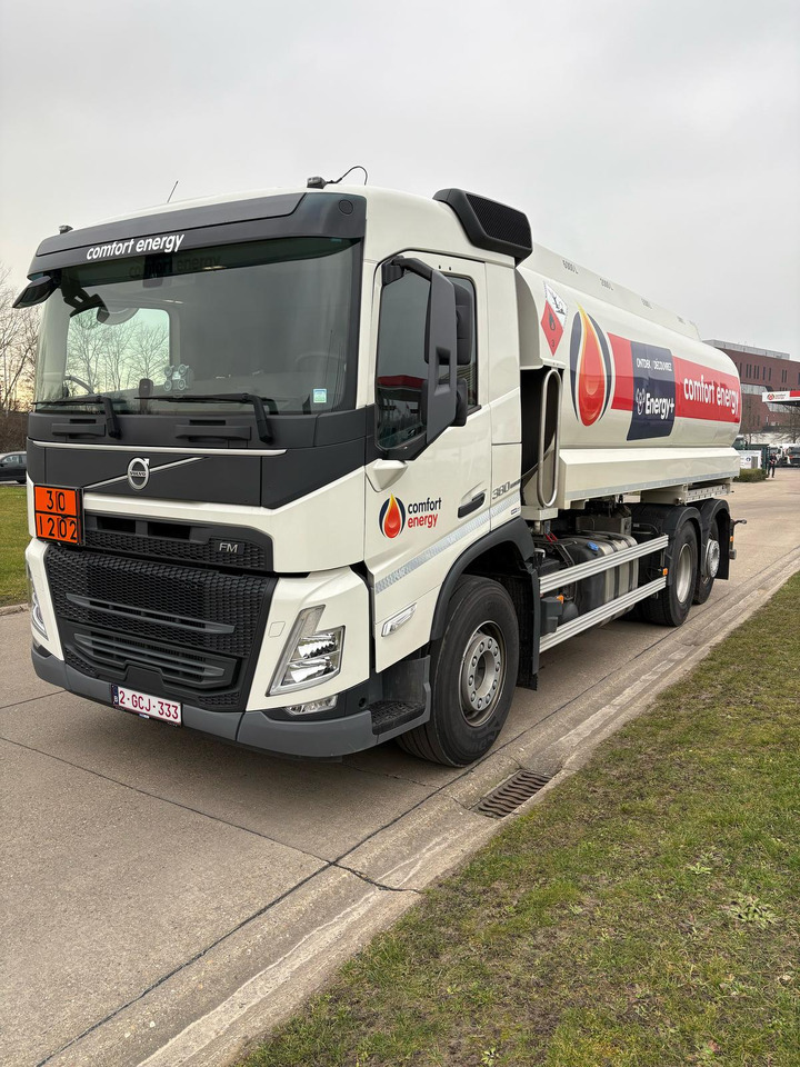 VOLVO FM380 - Tankbil: bilde 1 VOLVO FM380 - Tankbil: bilde 1