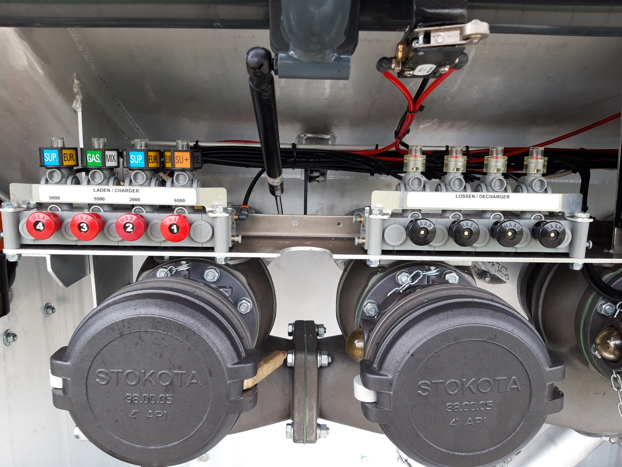 Volvo FM - Tankbil: bilde 3 Volvo FM - Tankbil: bilde 3