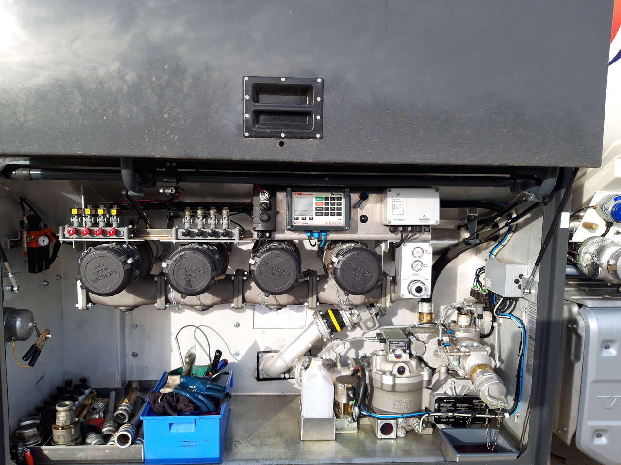Volvo FM - Tankbil: bilde 2 Volvo FM - Tankbil: bilde 2