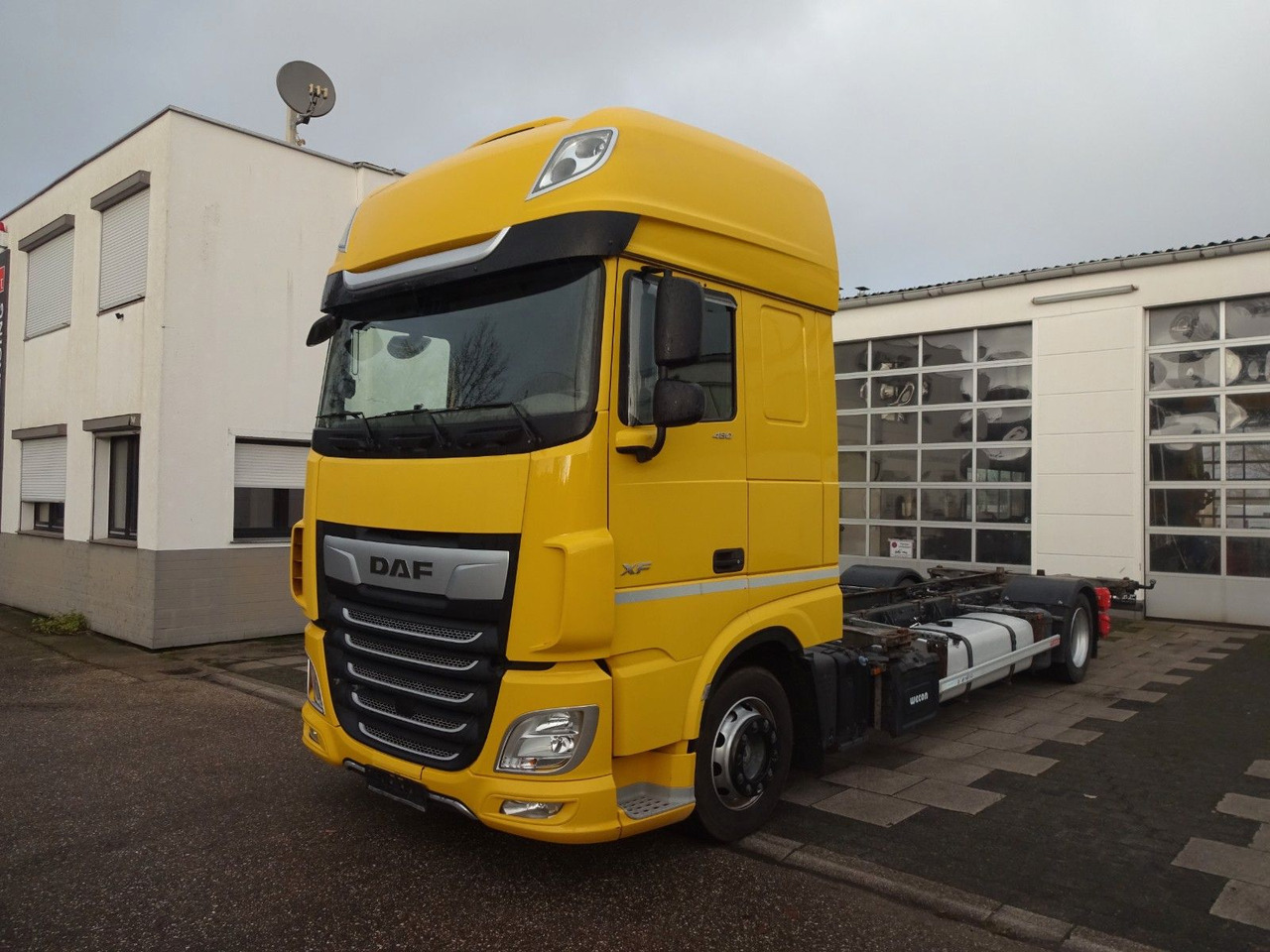 DAF XF 480, Jumbo BDF, SSC, Standklima, Intarder - Container-transport/ Vekselflak lastebil: bilde 1 DAF XF 480, Jumbo BDF, SSC, Standklima, Intarder - Container-transport/ Vekselflak lastebil: bilde 1