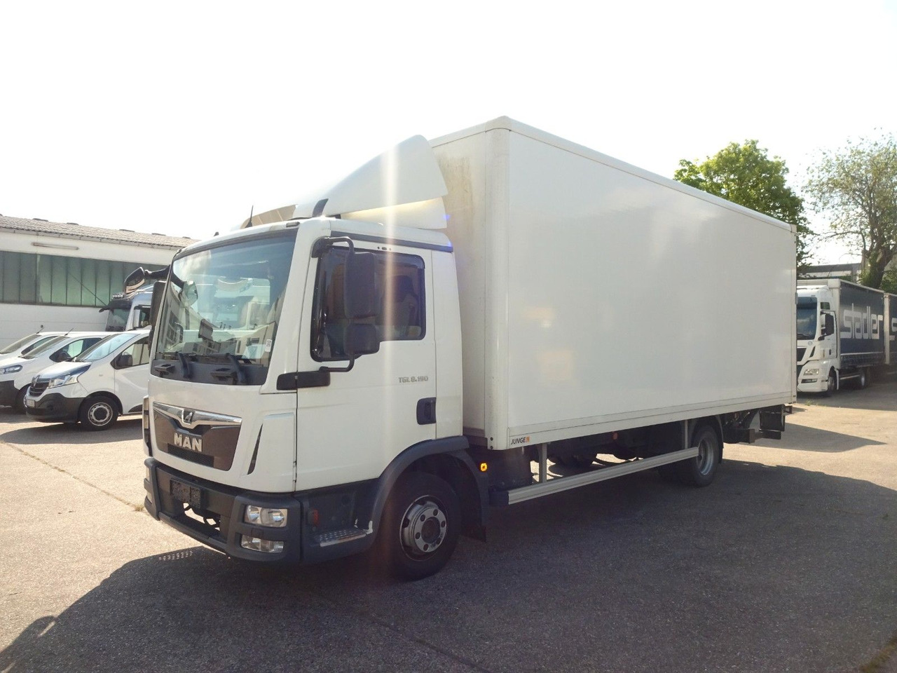 MAN TGL 8.190, LBW, Luft, Tempomat, Standheizung - Varebil med skap: bilde 3 MAN TGL 8.190, LBW, Luft, Tempomat, Standheizung - Varebil med skap: bilde 3