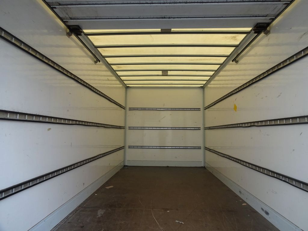 Skapbil Mercedes-Benz Atego 818, Koffer mit Rolltor: bilde 9