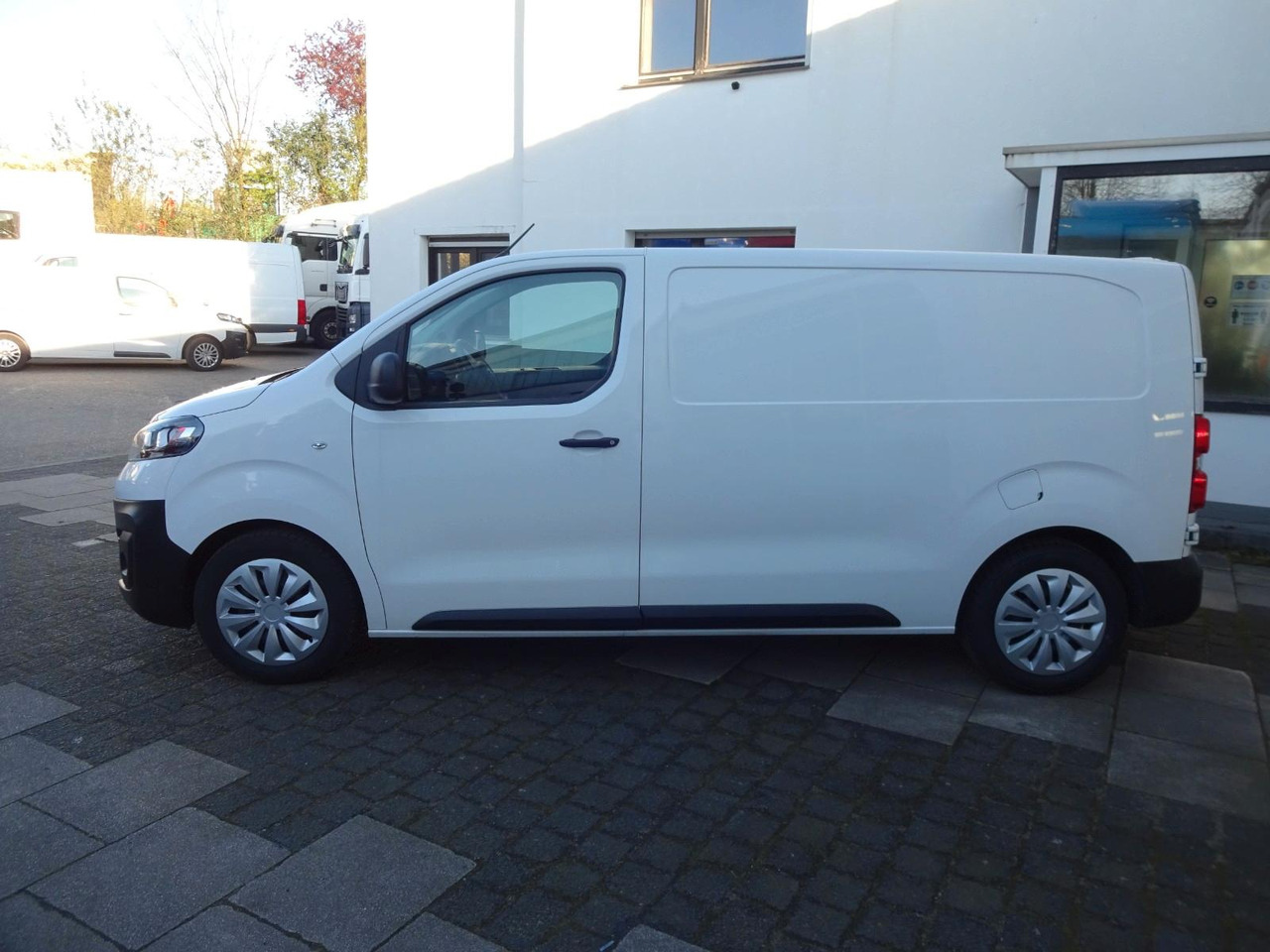 Opel Vivaro Kasten L1H1, Klima, PDC, - Små varebil: bilde 4 Opel Vivaro Kasten L1H1, Klima, PDC, - Små varebil: bilde 4