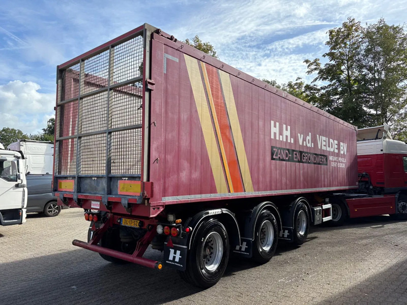 Carnehl 60m3 10 tons assen, Stuuras, Bietenrek, nieuwe APK! - Tippsemi: bilde 3 Carnehl 60m3 10 tons assen, Stuuras, Bietenrek, nieuwe APK! - Tippsemi: bilde 3