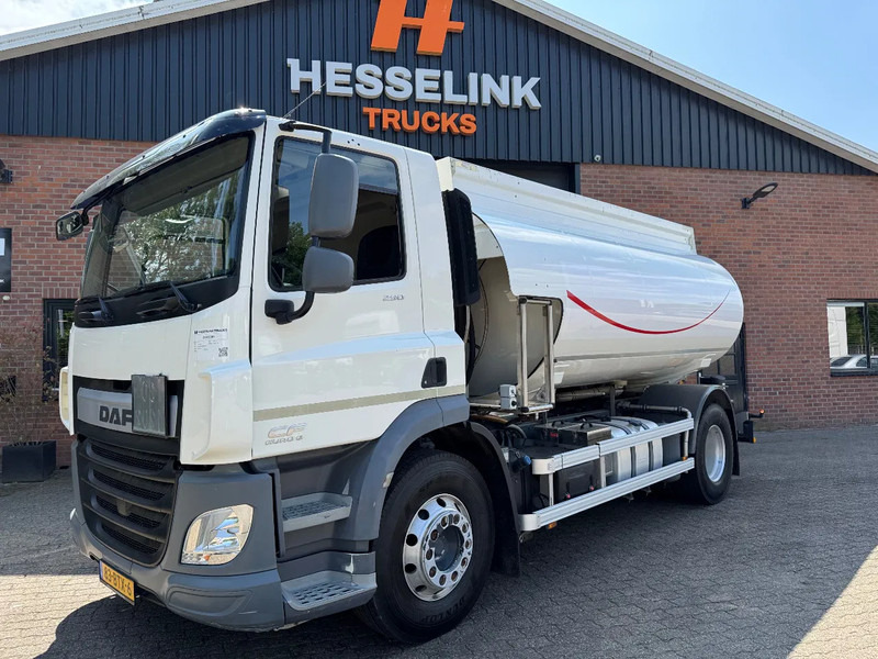 DAF CF 290 12.000 Fuel Diesel/Benzin Alle keuringen! Top conditie - Tankbil: bilde 1 DAF CF 290 12.000 Fuel Diesel/Benzin Alle keuringen! Top conditie - Tankbil: bilde 1
