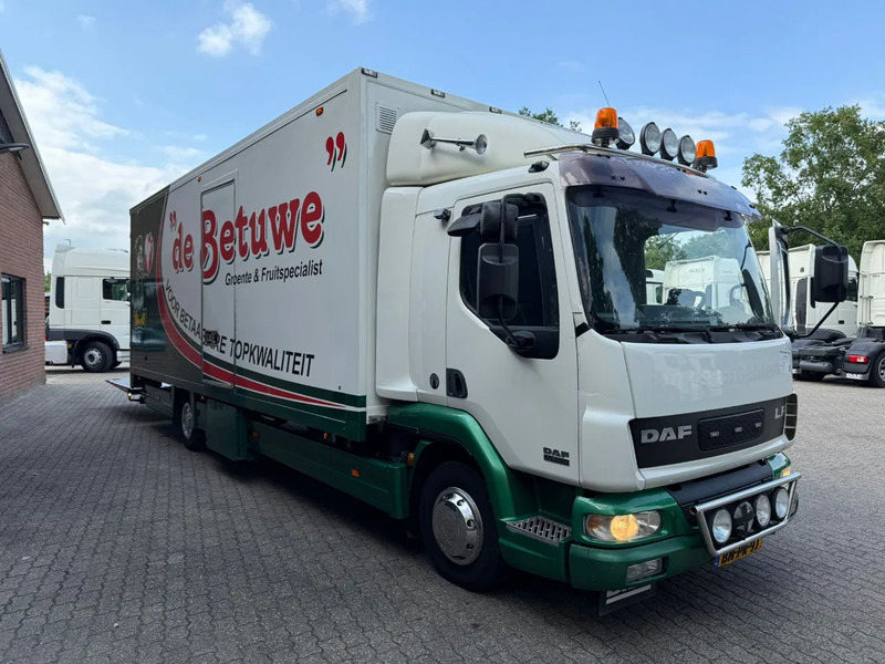 DAF LF 45.220 Laadklep/LBW Zijdeur Airco Slaapcabine AHK - Skapbil: bilde 2 DAF LF 45.220 Laadklep/LBW Zijdeur Airco Slaapcabine AHK - Skapbil: bilde 2