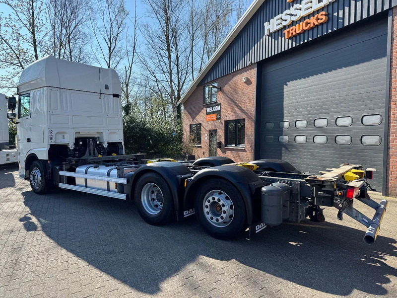 DAF XF 480 6X2 SSC FAR BDF Retarder 2x AHK 7.82 Multiwechseler - Container-transport/ Vekselflak lastebil: bilde 3 DAF XF 480 6X2 SSC FAR BDF Retarder 2x AHK 7.82 Multiwechseler - Container-transport/ Vekselflak lastebil: bilde 3