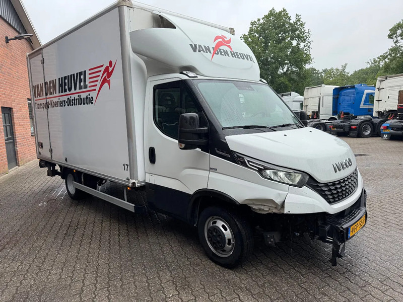 Iveco Daily 35C18 Koffer Airco 750KG Laadklep LBW Automatic! - Kassebil: bilde 2 Iveco Daily 35C18 Koffer Airco 750KG Laadklep LBW Automatic! - Kassebil: bilde 2