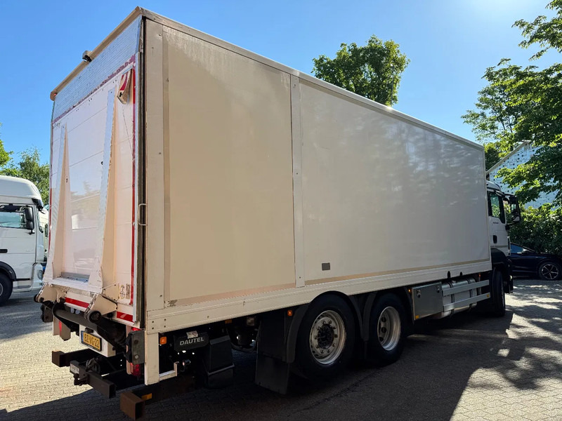 MAN TGS 26.320 EEV Koffer Stuuras AHK 2.500KG LBW 368.390KM! NL TRUCK - Skapbil: bilde 5 MAN TGS 26.320 EEV Koffer Stuuras AHK 2.500KG LBW 368.390KM! NL TRUCK - Skapbil: bilde 5