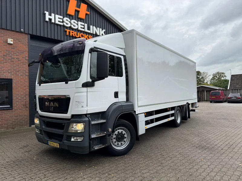 MAN TGS 26.320 Koffer Stuuras AHK 2500KG LBW 580.347KM! NL Truck - Skapbil: bilde 1 MAN TGS 26.320 Koffer Stuuras AHK 2500KG LBW 580.347KM! NL Truck - Skapbil: bilde 1