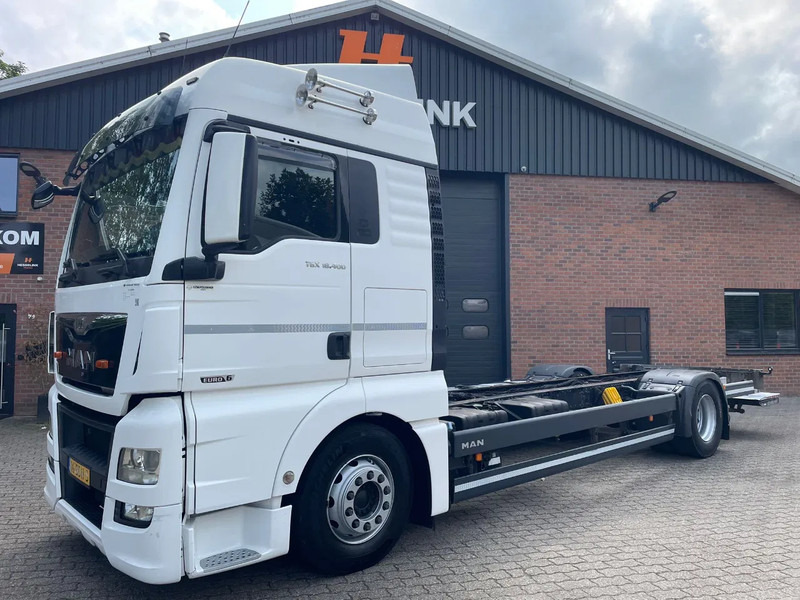 MAN TGX 18.400 XLX AHK LBW Standairco NL Truck - Container-transport/ Vekselflak lastebil: bilde 1 MAN TGX 18.400 XLX AHK LBW Standairco NL Truck - Container-transport/ Vekselflak lastebil: bilde 1