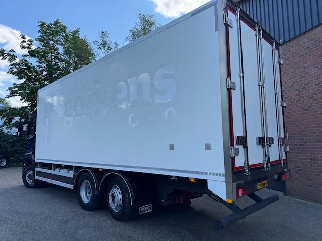 Mercedes-Benz 2748 6X2 Bigspace AHK 598.765M! 8.1M Heiwo box, Stuuras, Top condition - Skapbil: bilde 3 Mercedes-Benz 2748 6X2 Bigspace AHK 598.765M! 8.1M Heiwo box, Stuuras, Top condition - Skapbil: bilde 3