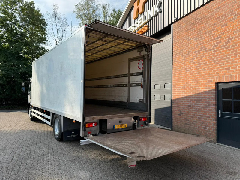 Skapbil Renault Premium 280 18T Airco 584.954KM Slaapcabine Handgeschakeld Airco NL Truck: bilde 9