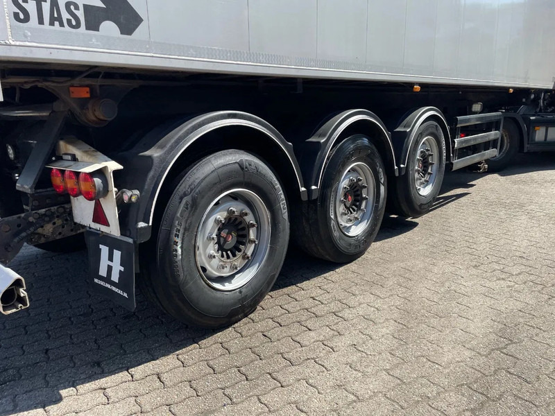 Stas S300CX 60m3 Liftas Naloop stuuras - Tippsemi: bilde 4 Stas S300CX 60m3 Liftas Naloop stuuras - Tippsemi: bilde 4