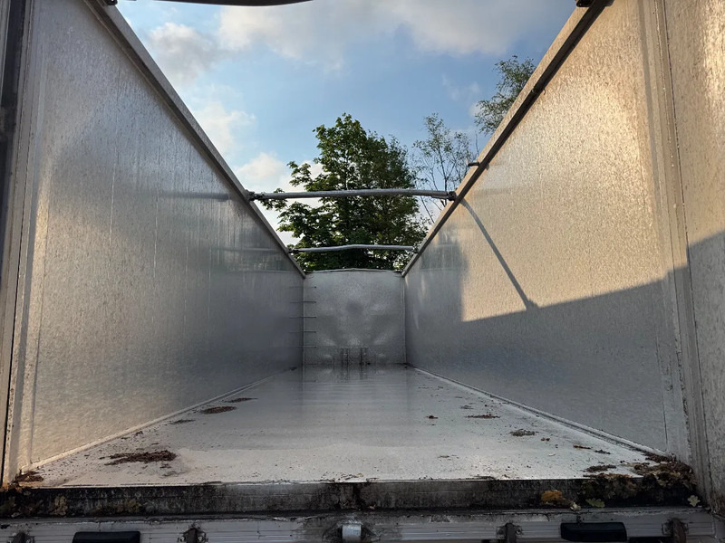 Stas SA345K 60m3 Vol-alu Klep deuren 10 tons assen Liftas Stuuras - Tippsemi: bilde 5 Stas SA345K 60m3 Vol-alu Klep deuren 10 tons assen Liftas Stuuras - Tippsemi: bilde 5