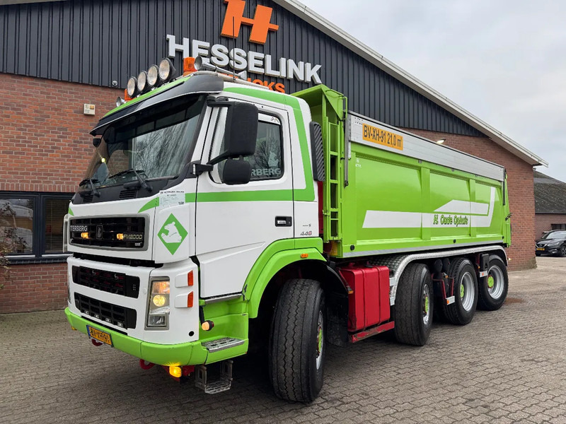 Terberg FM 2000 8X8 21m3 Isolated Hardox Manual gearbox NL truck - Tippbil: bilde 2 Terberg FM 2000 8X8 21m3 Isolated Hardox Manual gearbox NL truck - Tippbil: bilde 2