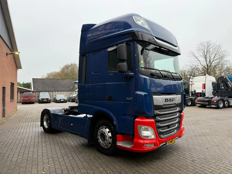 DAF XF 450 SSC Super Space LED Standairco Leer NL Truck APK 01-2026 - Trekkvogn: bilde 4 DAF XF 450 SSC Super Space LED Standairco Leer NL Truck APK 01-2026 - Trekkvogn: bilde 4