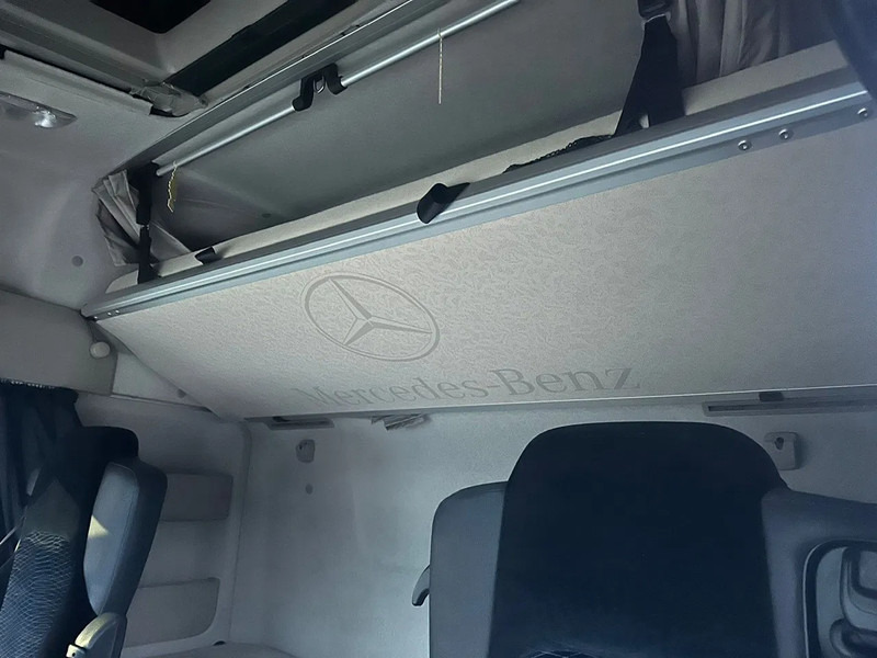 Mercedes-Benz Actros 1840 4X2 679.306KM NL Truck - Trekkvogn: bilde 4 Mercedes-Benz Actros 1840 4X2 679.306KM NL Truck - Trekkvogn: bilde 4