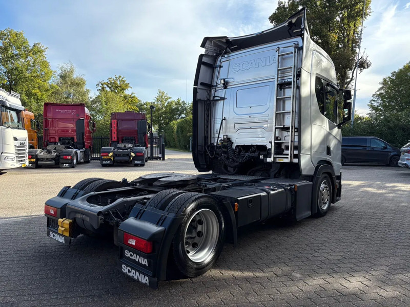 Scania R450 4X2EB Lowliner Retarder Standairco Smarttacho 2 German truck - Trekkvogn: bilde 3 Scania R450 4X2EB Lowliner Retarder Standairco Smarttacho 2 German truck - Trekkvogn: bilde 3