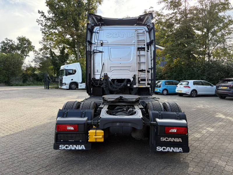 Scania R450 4X2EB Lowliner Retarder Standairco Smarttacho 2 German truck - Trekkvogn: bilde 5 Scania R450 4X2EB Lowliner Retarder Standairco Smarttacho 2 German truck - Trekkvogn: bilde 5