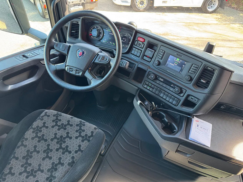 Scania S460 Super Retarder 260.570KM 2X tank Old type dashboard APK 04/2026 - Trekkvogn: bilde 5 Scania S460 Super Retarder 260.570KM 2X tank Old type dashboard APK 04/2026 - Trekkvogn: bilde 5