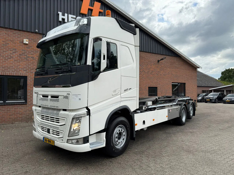 Volvo FH 460 6X2 VDL 25T Haakarm Standairco 9T Vooras Stuuras NL Truck - Krokbil: bilde 1 Volvo FH 460 6X2 VDL 25T Haakarm Standairco 9T Vooras Stuuras NL Truck - Krokbil: bilde 1