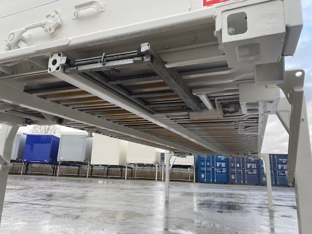 CIMC BDF-System 7.450 mm, LACK NEU in RAL 9010 - Premium Lackierung - Vekselflak - varebil: bilde 2 CIMC BDF-System 7.450 mm, LACK NEU in RAL 9010 - Premium Lackierung - Vekselflak - varebil: bilde 2