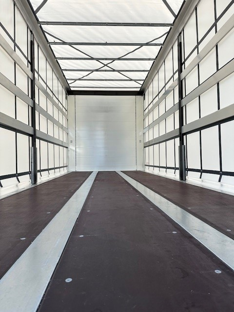 Kögel BDF-System, 7.450 mm lang, Hubdach, Eckhöhe: 2.920 mm, - Gardin vekselflak: bilde 4 Kögel BDF-System, 7.450 mm lang, Hubdach, Eckhöhe: 2.920 mm, - Gardin vekselflak: bilde 4