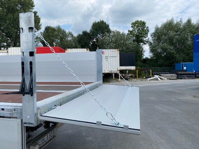Kögel BDF-System, 7.450 mm lang, mit Heckklappe - Planpåbygg: bilde 5 Kögel BDF-System, 7.450 mm lang, mit Heckklappe - Planpåbygg: bilde 5