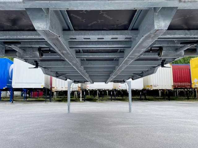 Kögel BDF-System, 7.450 mm lang, mit Heckklappe - Planpåbygg: bilde 4 Kögel BDF-System, 7.450 mm lang, mit Heckklappe - Planpåbygg: bilde 4