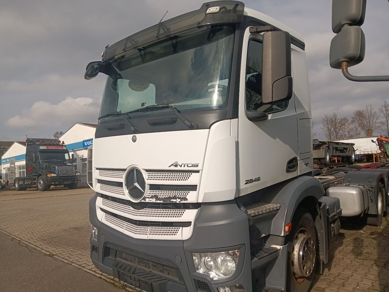 Mercedes-Benz ANTOS 2545 6x2 Lenkachse Luft/Luft PTO AHK - Chassis lastebil: bilde 1 Mercedes-Benz ANTOS 2545 6x2 Lenkachse Luft/Luft PTO AHK - Chassis lastebil: bilde 1