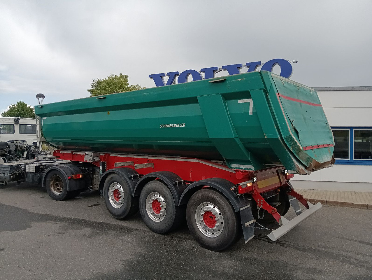 Schwarzmüller 3-A Stahlulde HARDOX ALCOA 25m3 SAF Lift 6180kg - Tippsemi: bilde 1 Schwarzmüller 3-A Stahlulde HARDOX ALCOA 25m3 SAF Lift 6180kg - Tippsemi: bilde 1