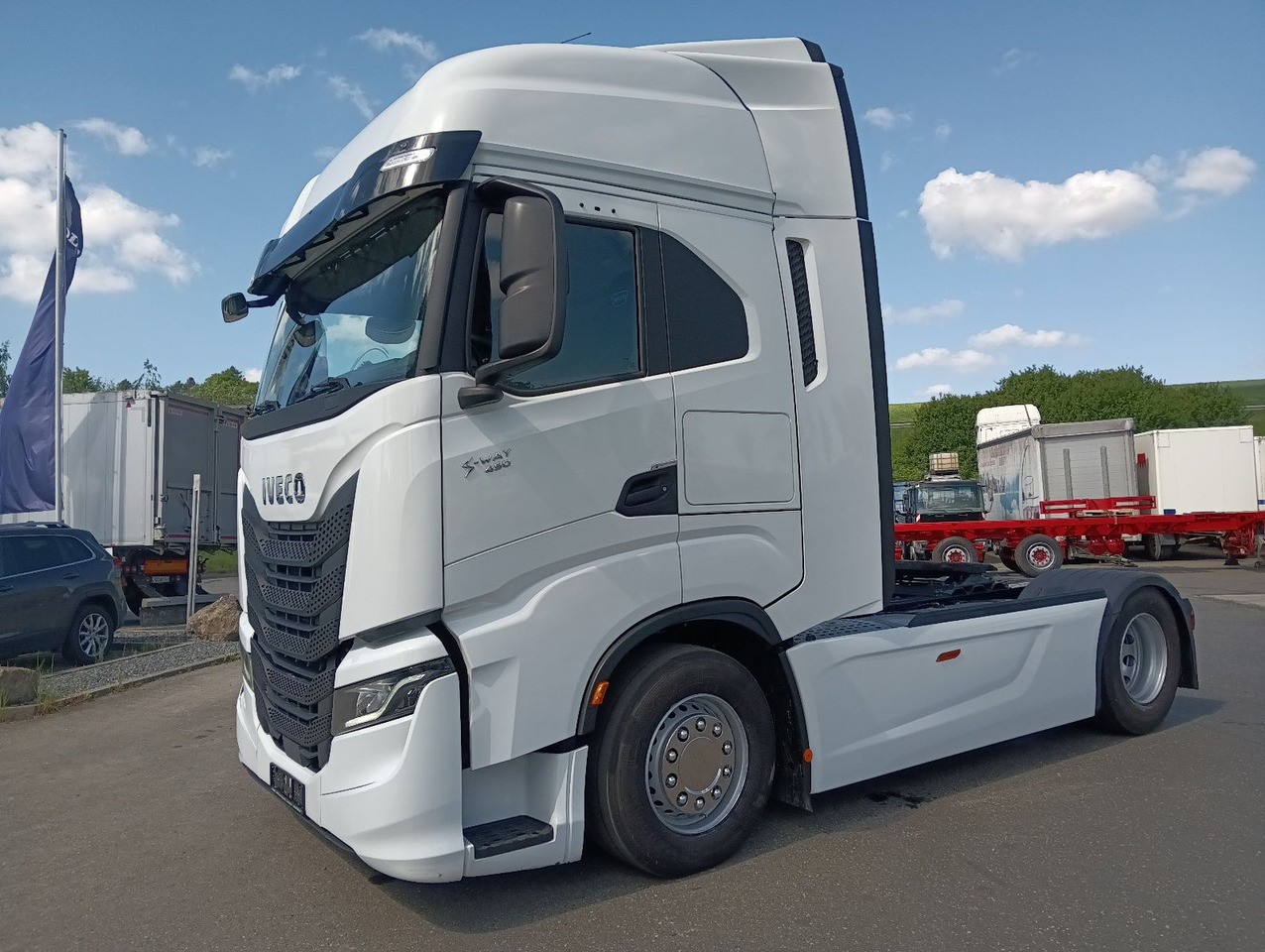 Iveco S-WAY AS440 P490 INTARDERSpoilerStandklima 2xTan - Trekkvogn: bilde 2 Iveco S-WAY AS440 P490 INTARDERSpoilerStandklima 2xTan - Trekkvogn: bilde 2